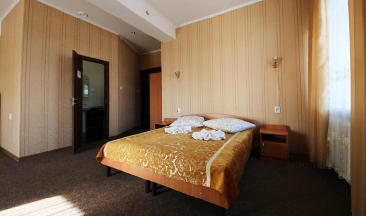 Гостиница "Астерия" Г. Столбцы Stowbtsy Exterior photo